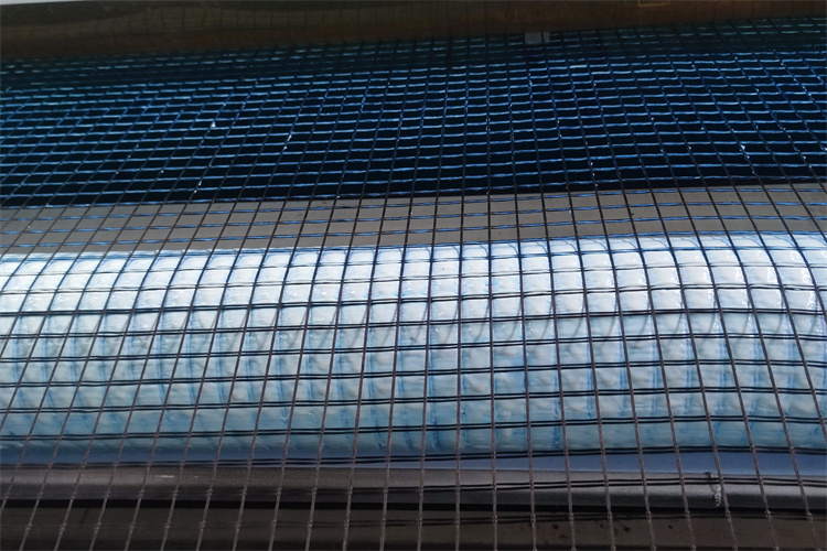 玻璃鋼格柵蓋板 打造垂釣園安全、耐用、美觀的走道優(yōu)選方案